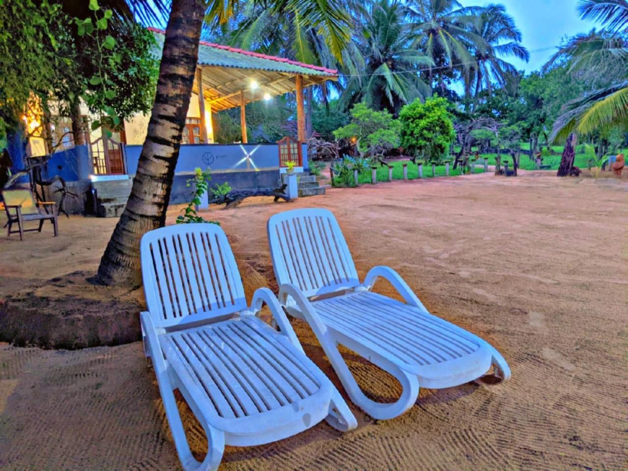 Beach Bungalow Yala Киринда Экстерьер фото