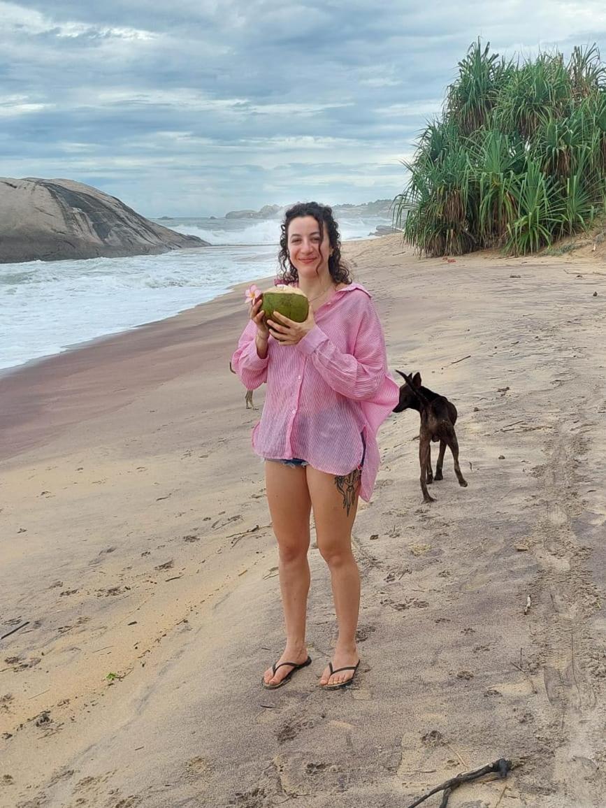 Beach Bungalow Yala Киринда Экстерьер фото